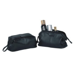 AdpelLeather Toiletry Bag